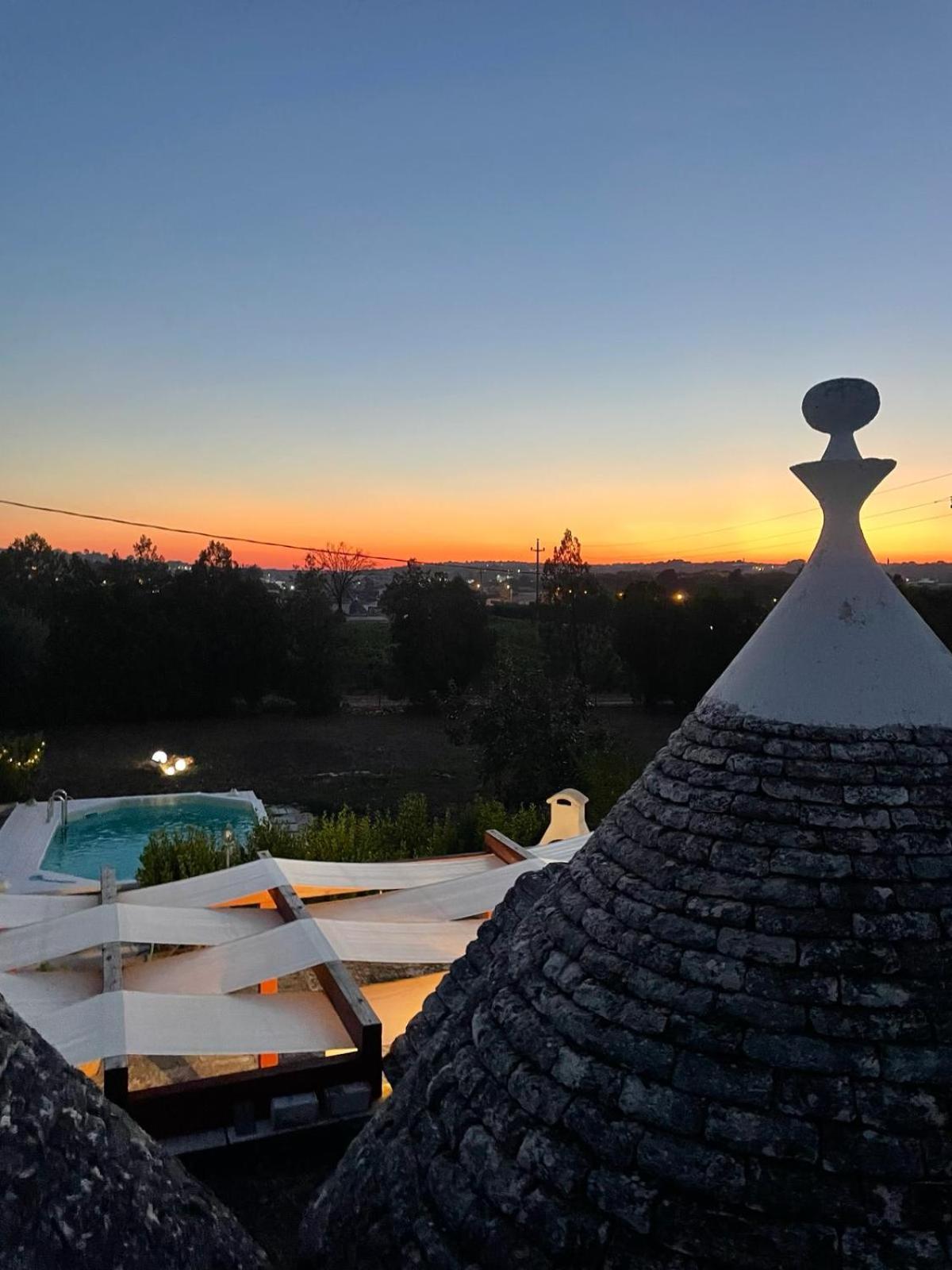 Trullo Trullallero มาร์ตินาฟรังกา ภายนอก รูปภาพ
